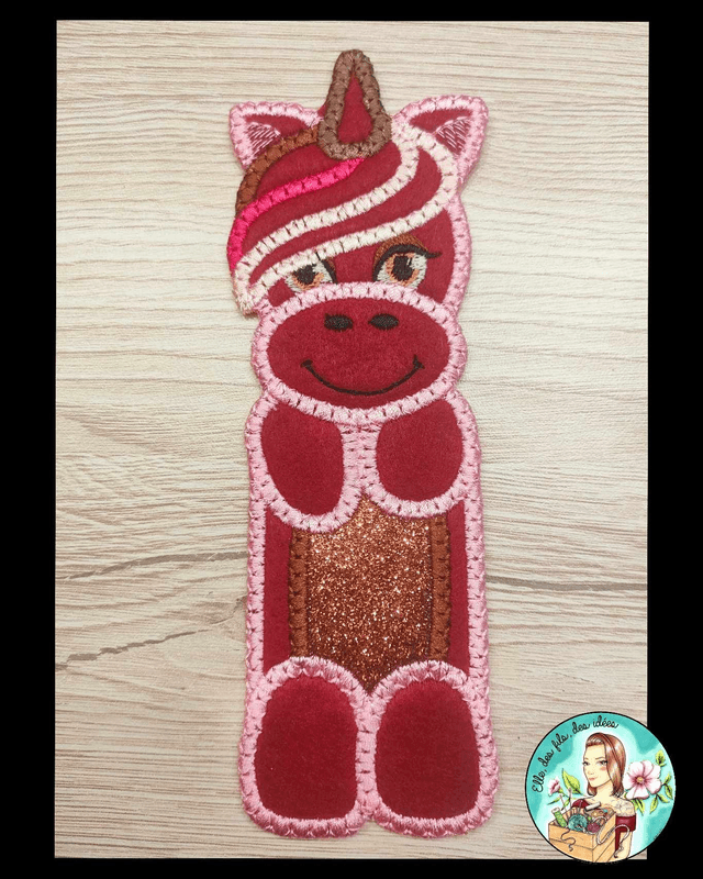 Marque page Licorne bordeaux et rose