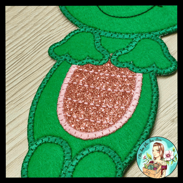 Marque page Grenouille rose