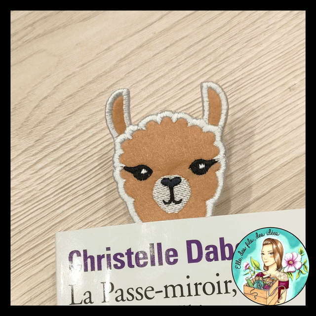 Marque page Lama
