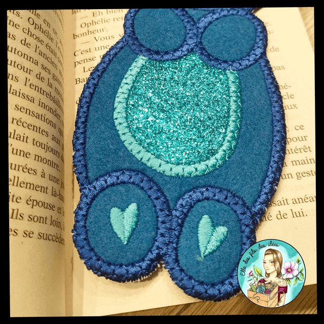 Marque page Ourson Bleu ventre pailleté